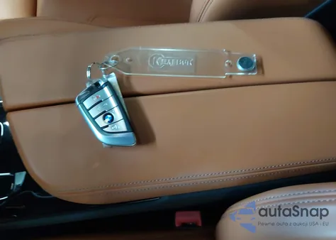 2023 BMW M5 from USA, damaged, VIN WBS83CH00PCL75372